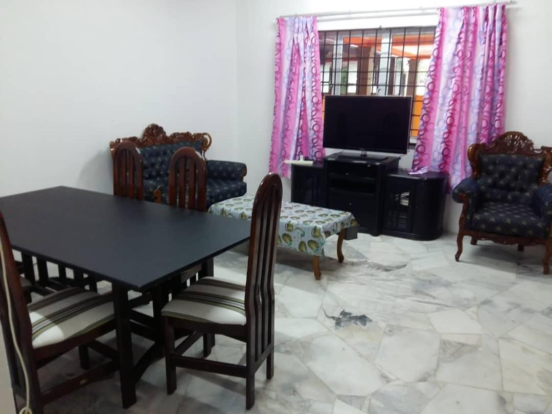 Homestay Pd Port Dickson Kültér fotó